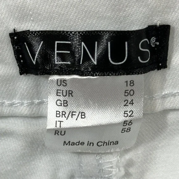 Stretchy Jeans - Picture 6 of 6